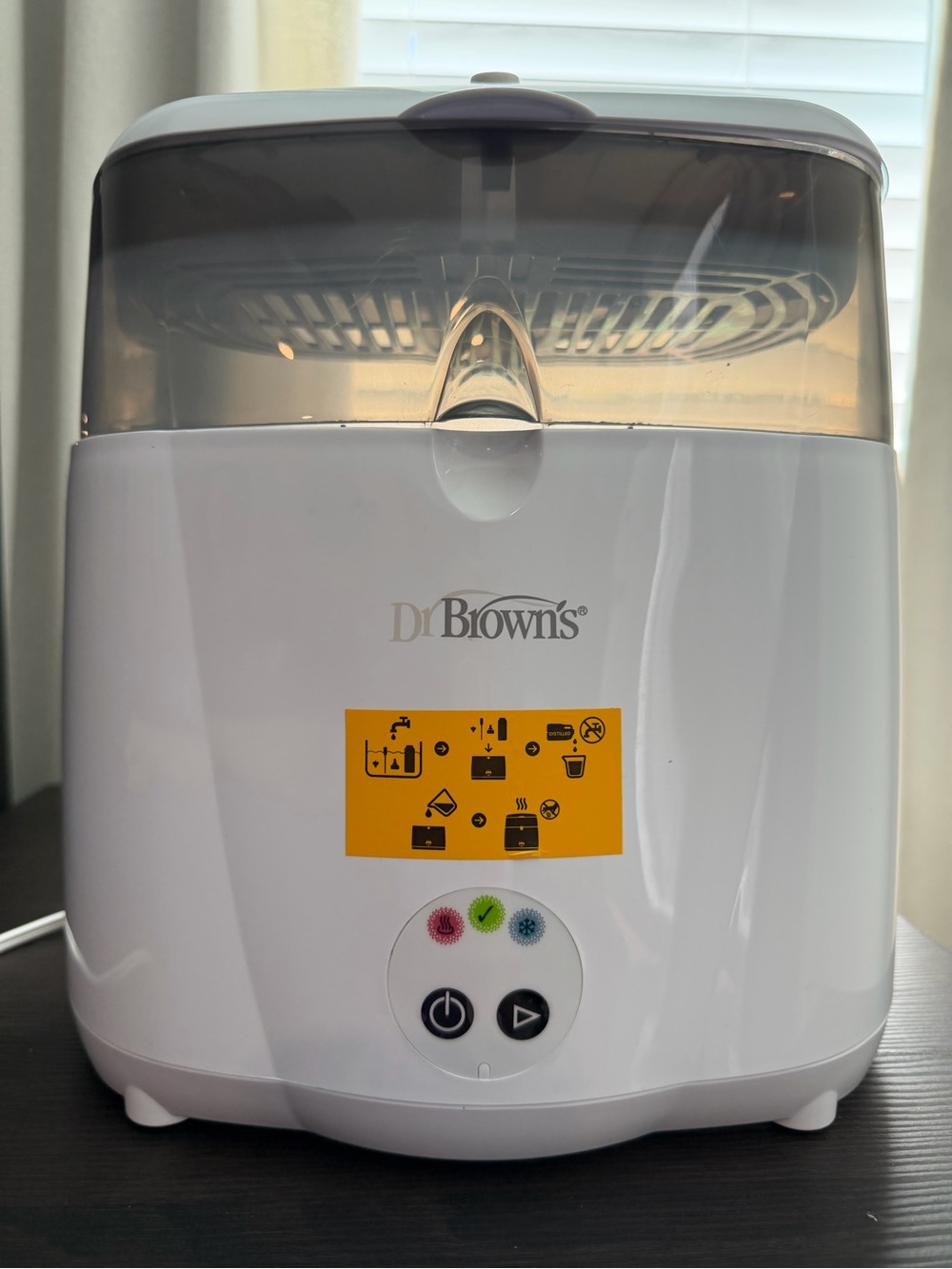 Dr. Brown's All-In-One Bottle Sterilizer and Dryer. New, Smoke & pet free home.